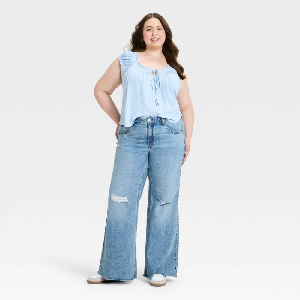 Women's Low-Rise Relaxed Denim Flare Jeans - Universal Thread Medium Wash 18 - Picture 3 of 4